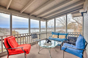 Evolve Lake of the Ozarks Resort Home with Hot Tub